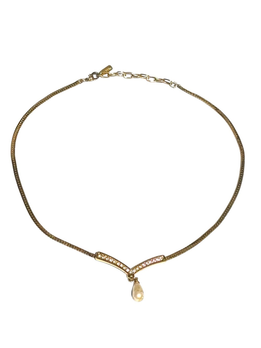 Vendome Vintage 70s Signed Gold-Tone Chevron Faux Pearl Drop Necklace